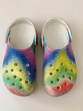 Crocs Clogs • Rainbow • c13